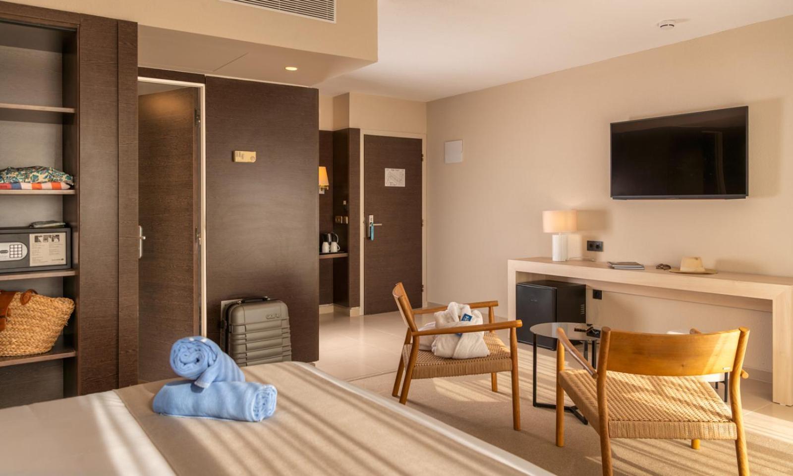 Junior Suite Double (1 or 2 beds)
